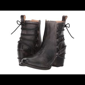 💰SOLD💰 🖤Bed Stu Blaire graphito boots🖤